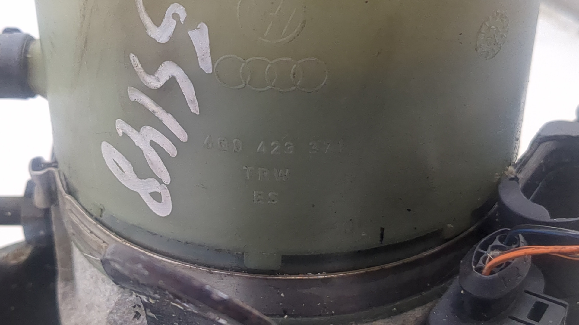 Насос ГУР (гидроусилитель руля)