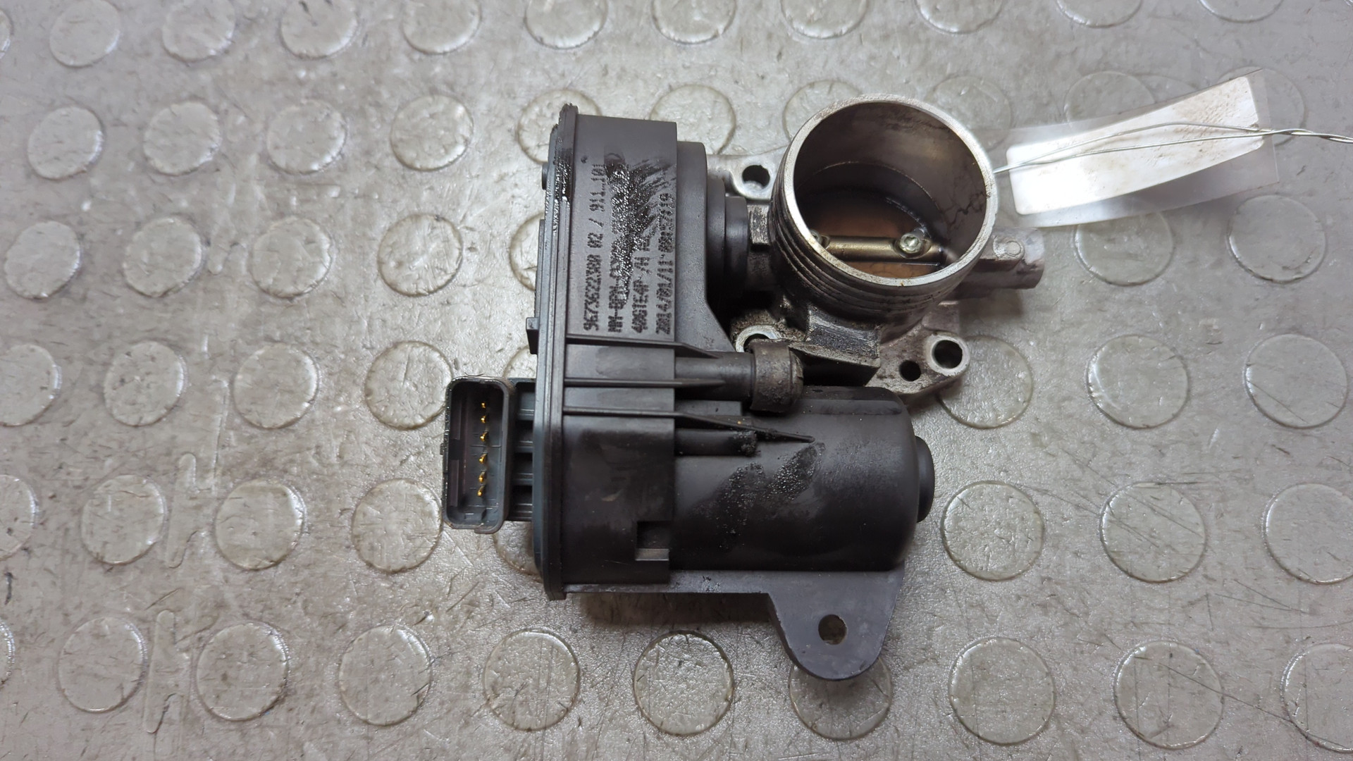 Заслонка дроссельная электрическая