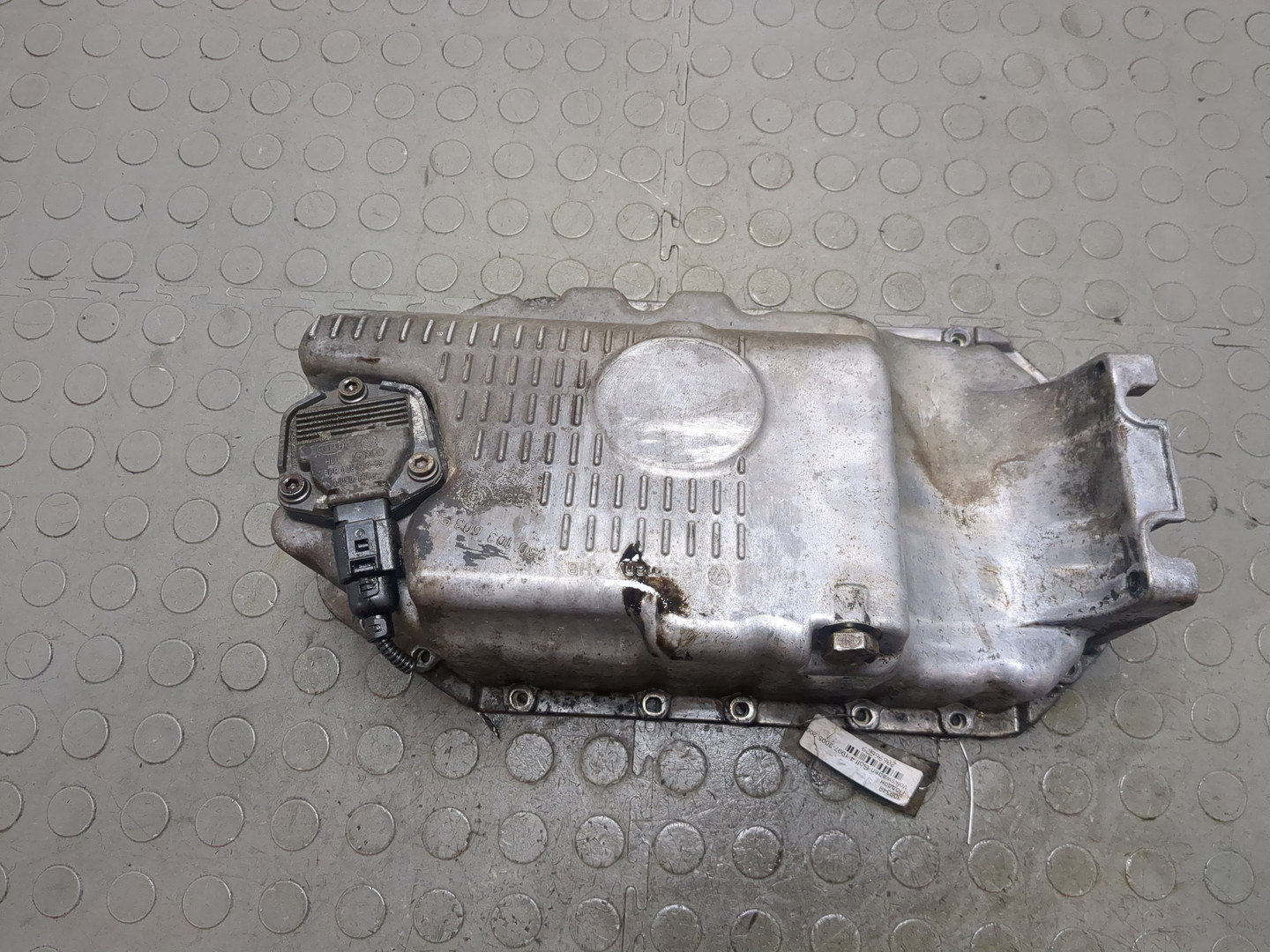 Поддон масляный двигателя (картер)