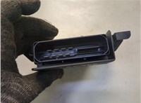 3C0907801J Блок управления стояночным тормозом Volkswagen Passat 6 2005-2010 20697005 #2