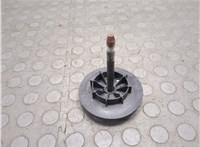  Кронштейн запасного колеса Mitsubishi Endeavor 2003-2011 20697290 #1