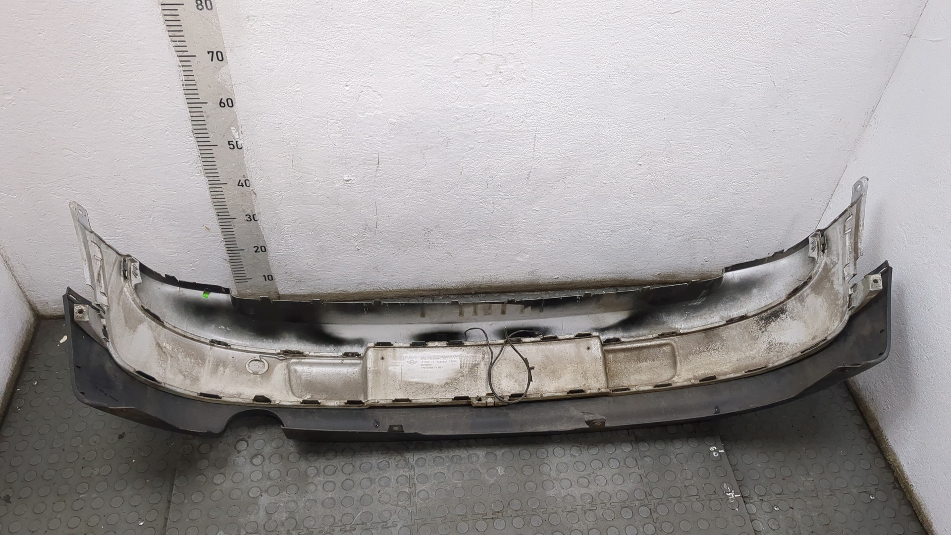 Бампер задний