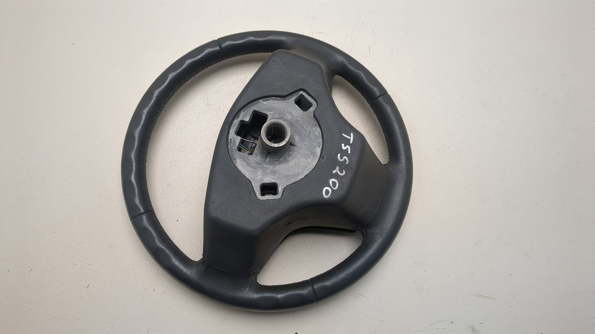 Рулевое колесо (руль)