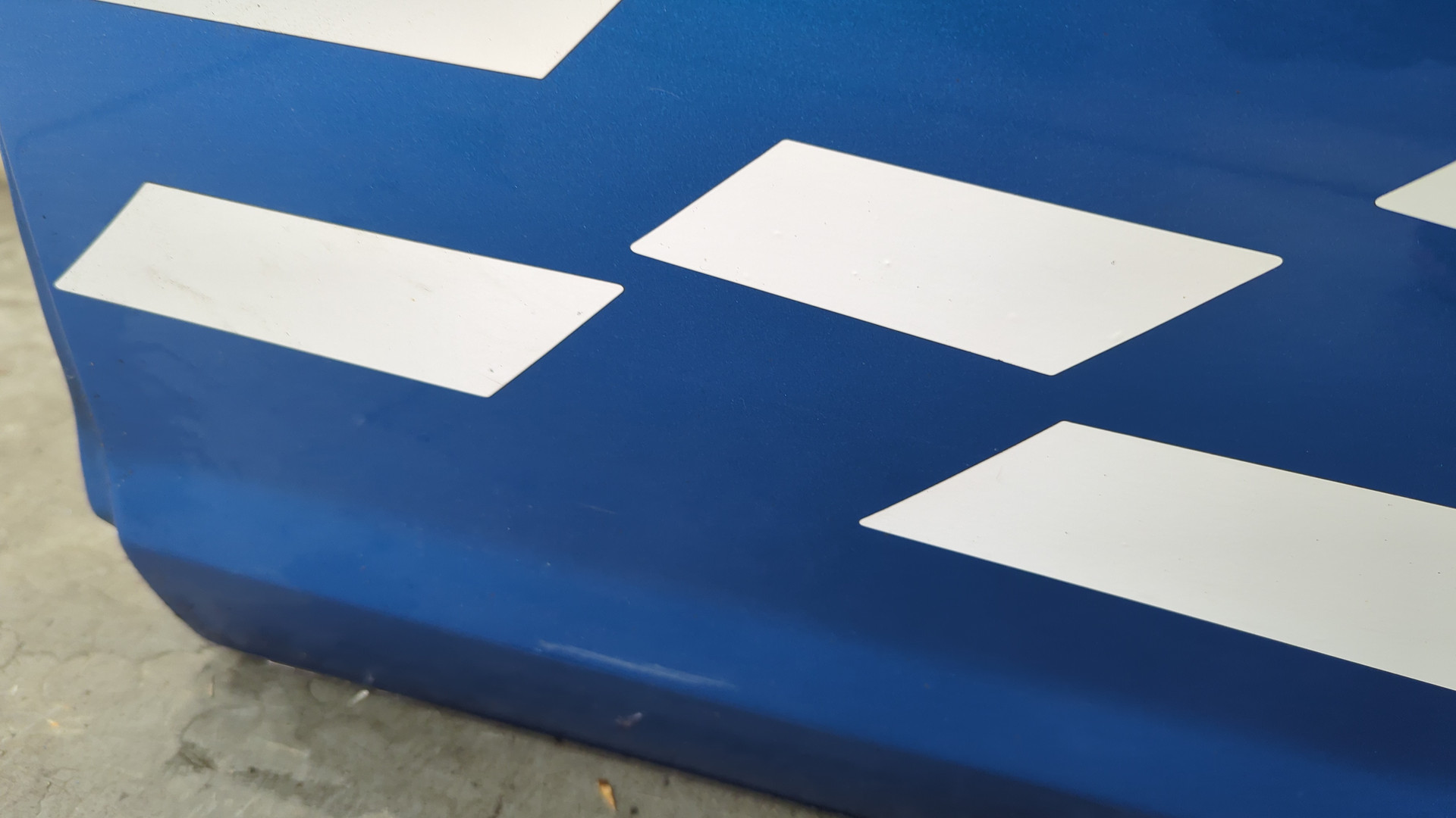 Дверь задняя левая