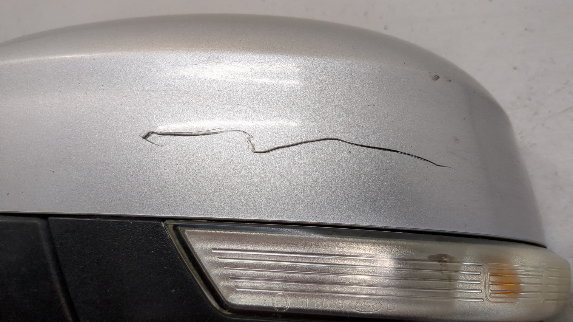 Зеркало левое электрическое