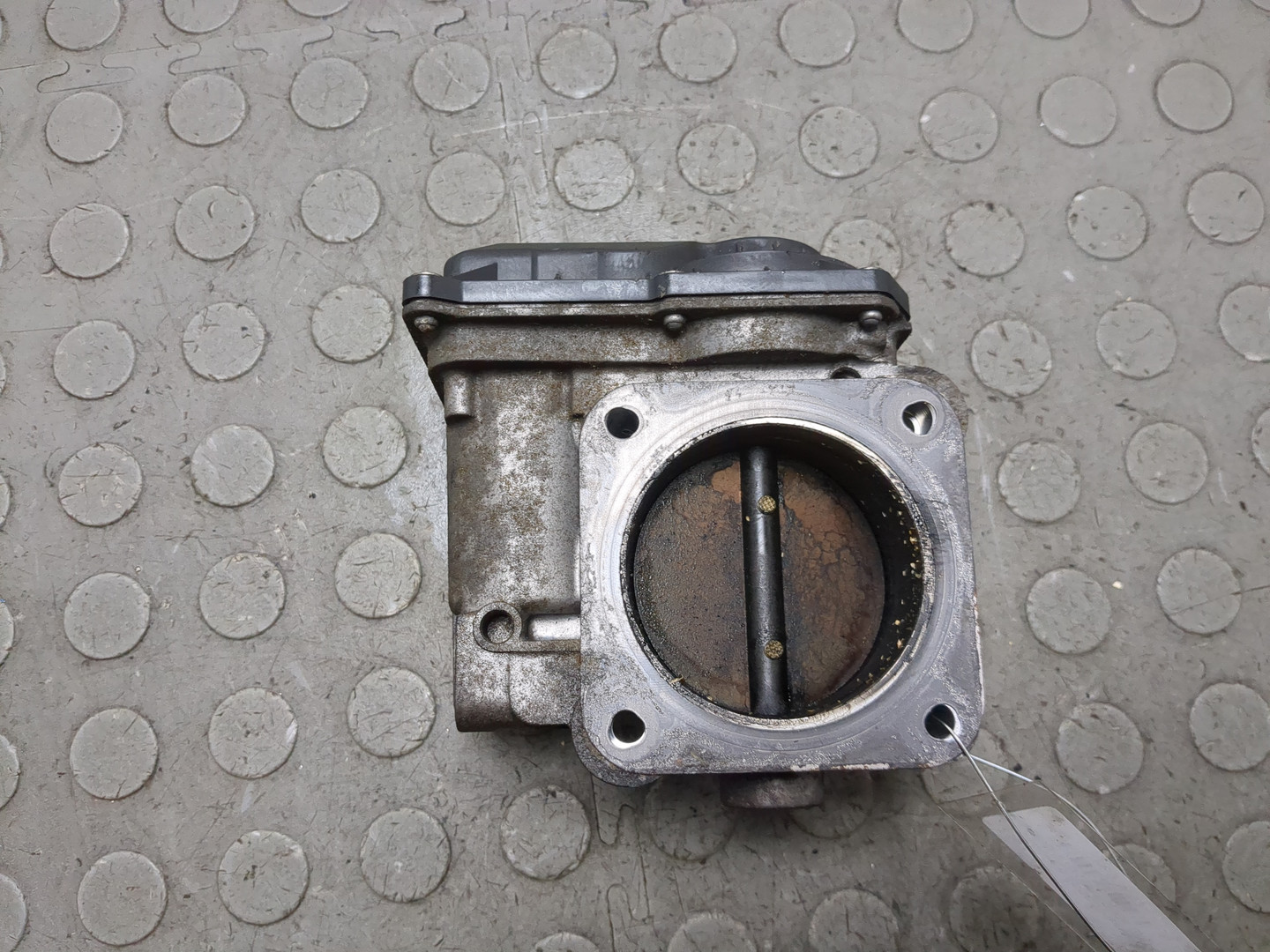 Заслонка дроссельная электрическая