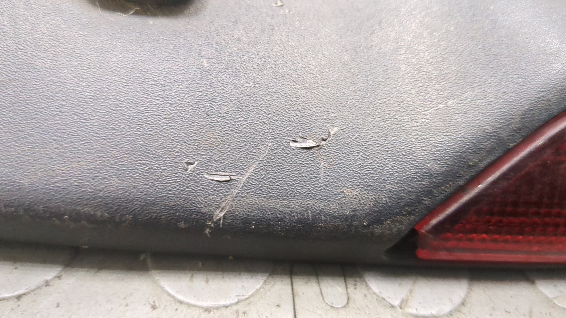 Спойлер переднего бампера