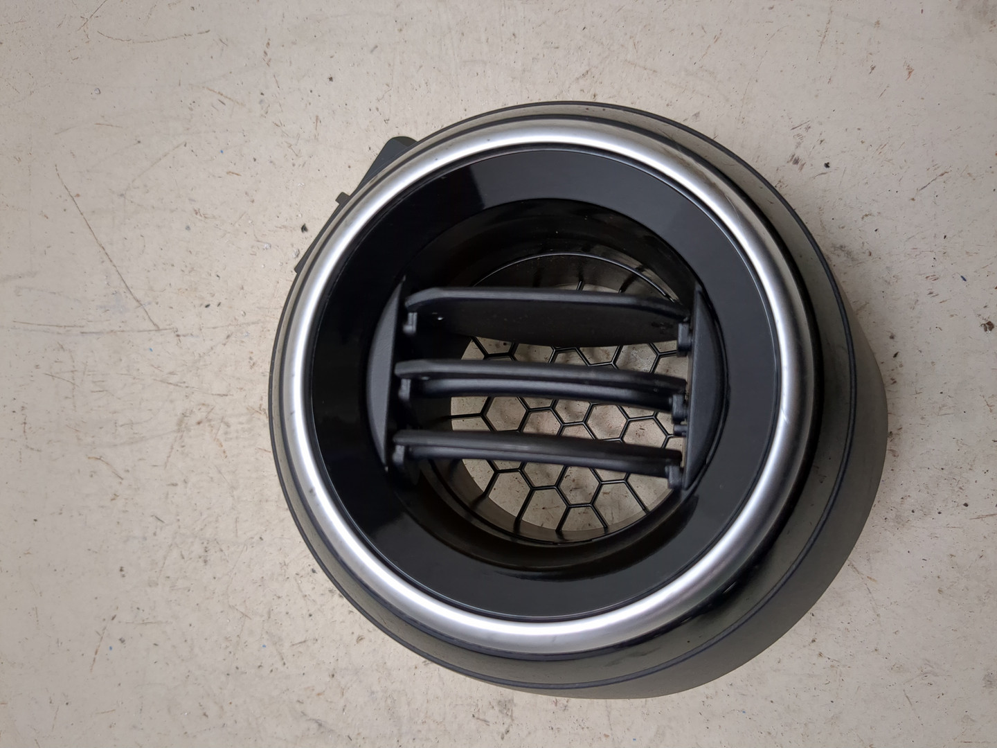 Дефлектор воздушный