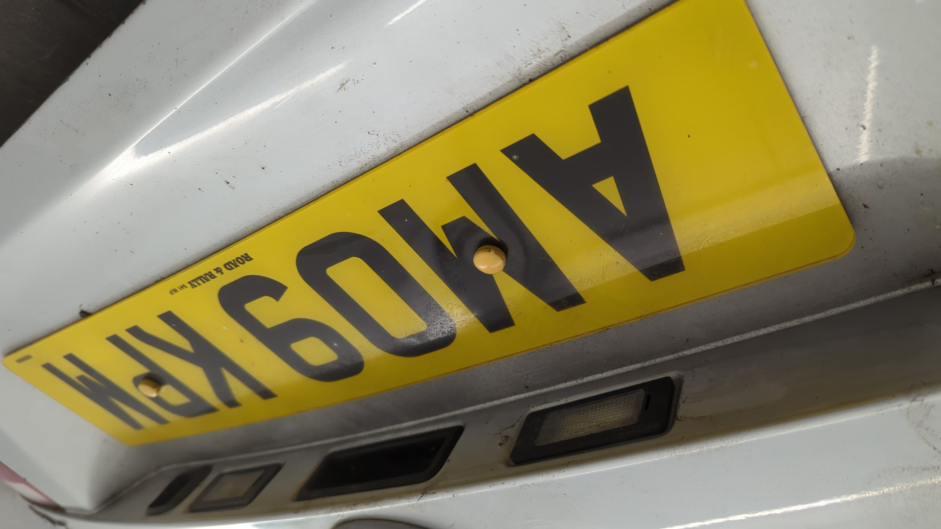 Дверь багажника