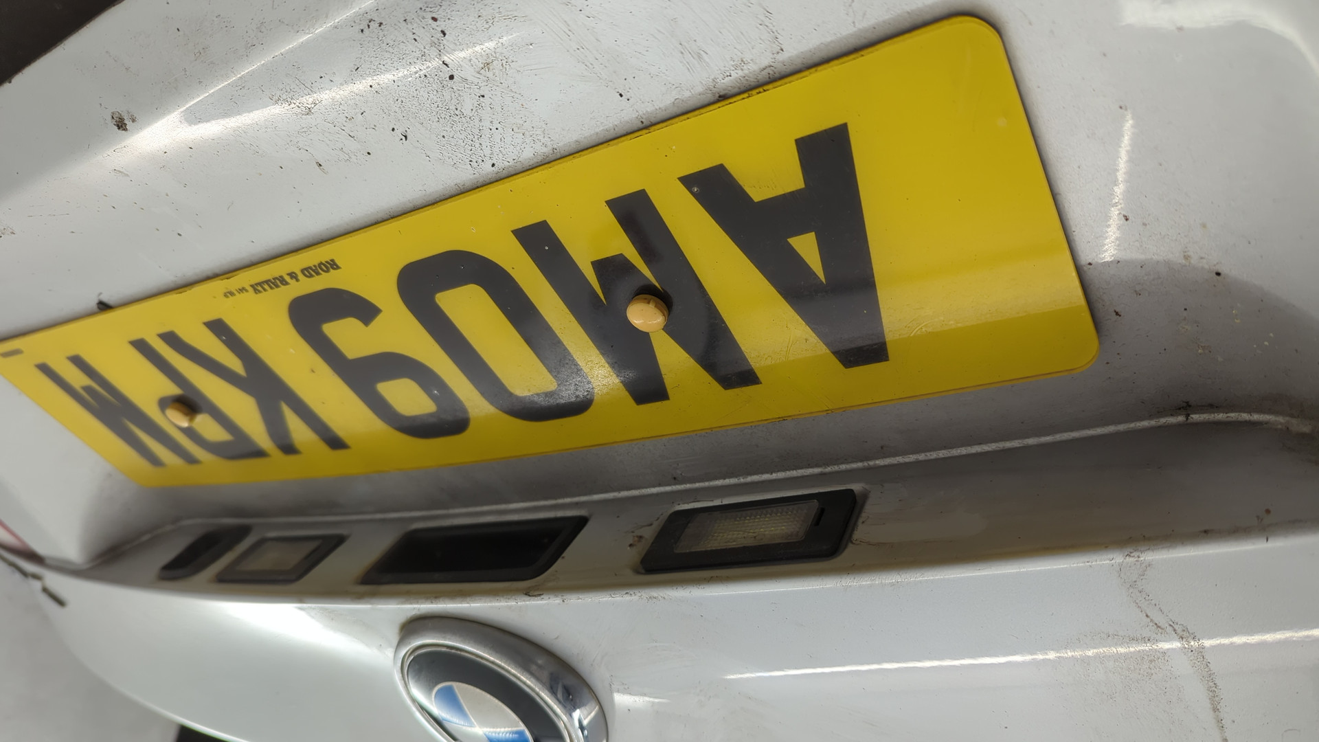 Дверь багажника