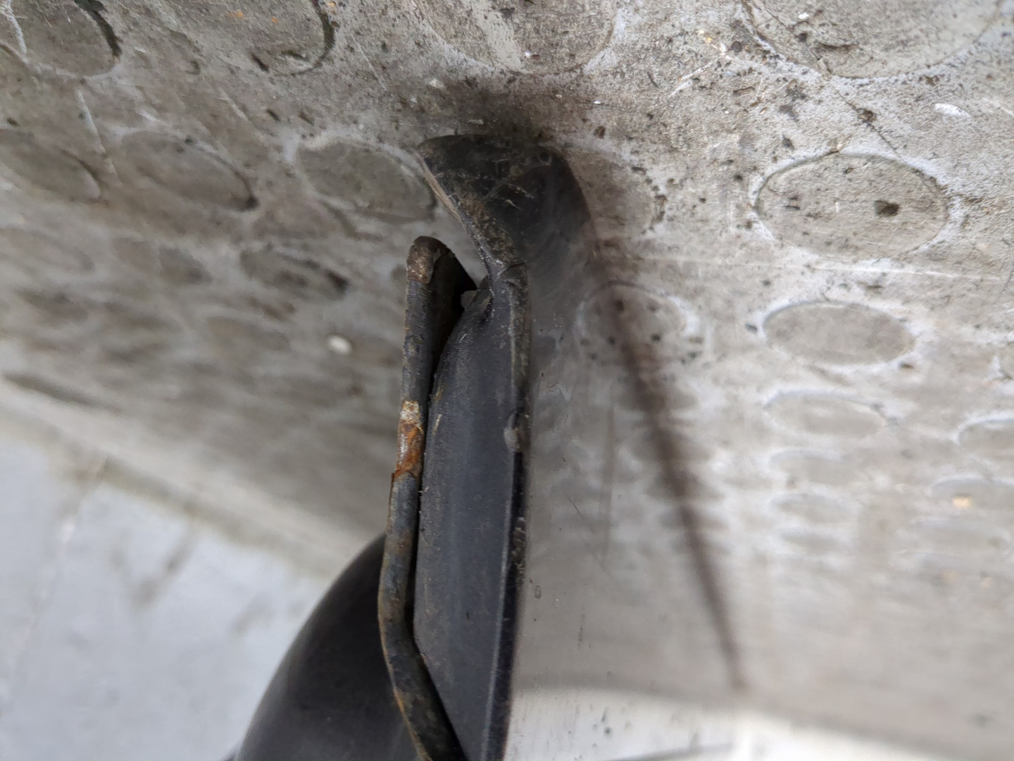 Дверь передняя левая