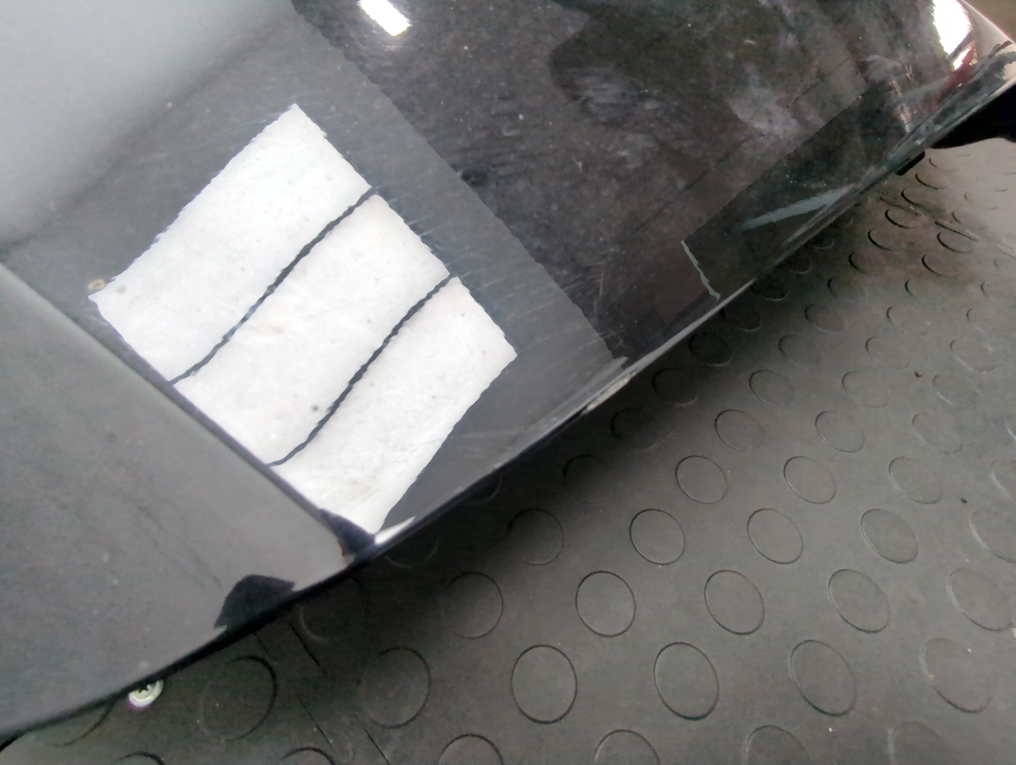 Дверь багажника