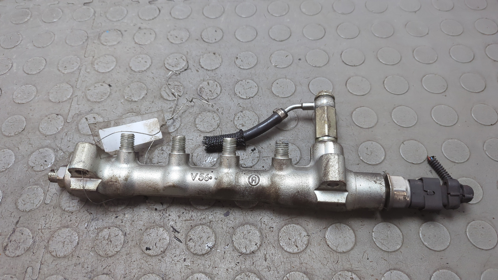 Рейка топливная (рампа)