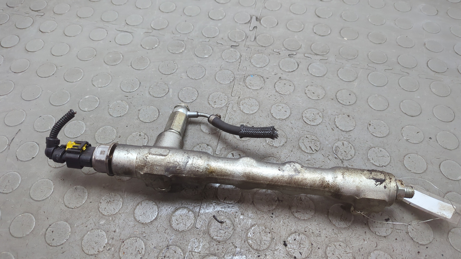 Рейка топливная (рампа)