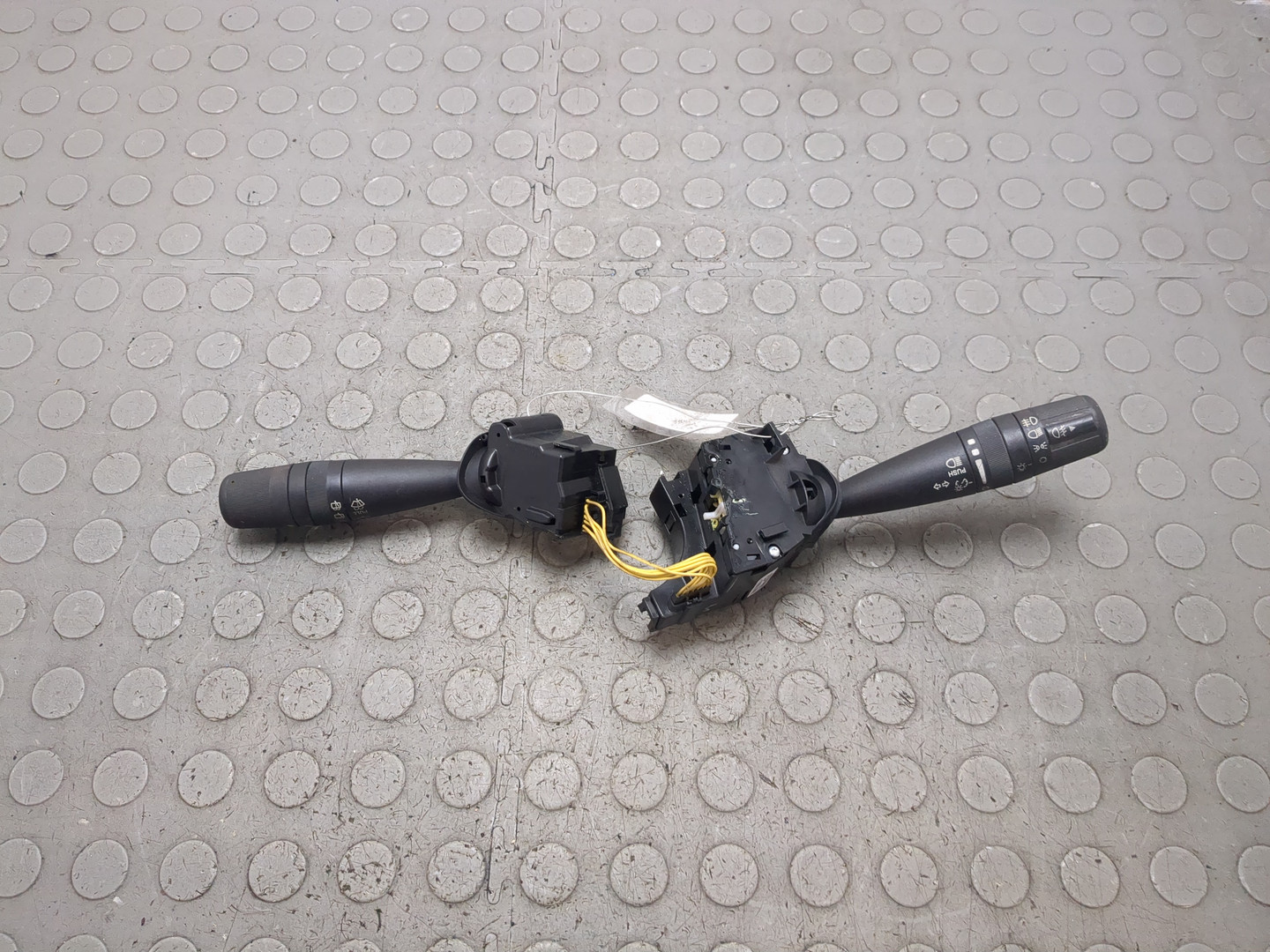 Переключатель подрулевой