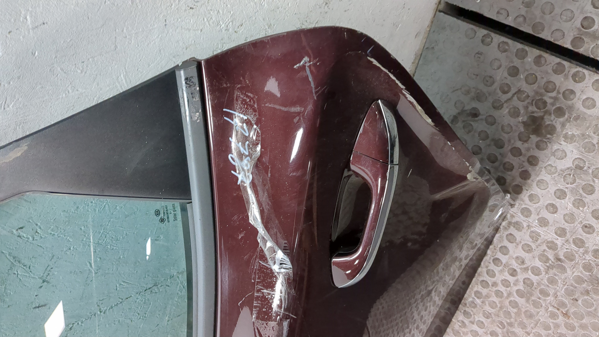 Дверь задняя левая