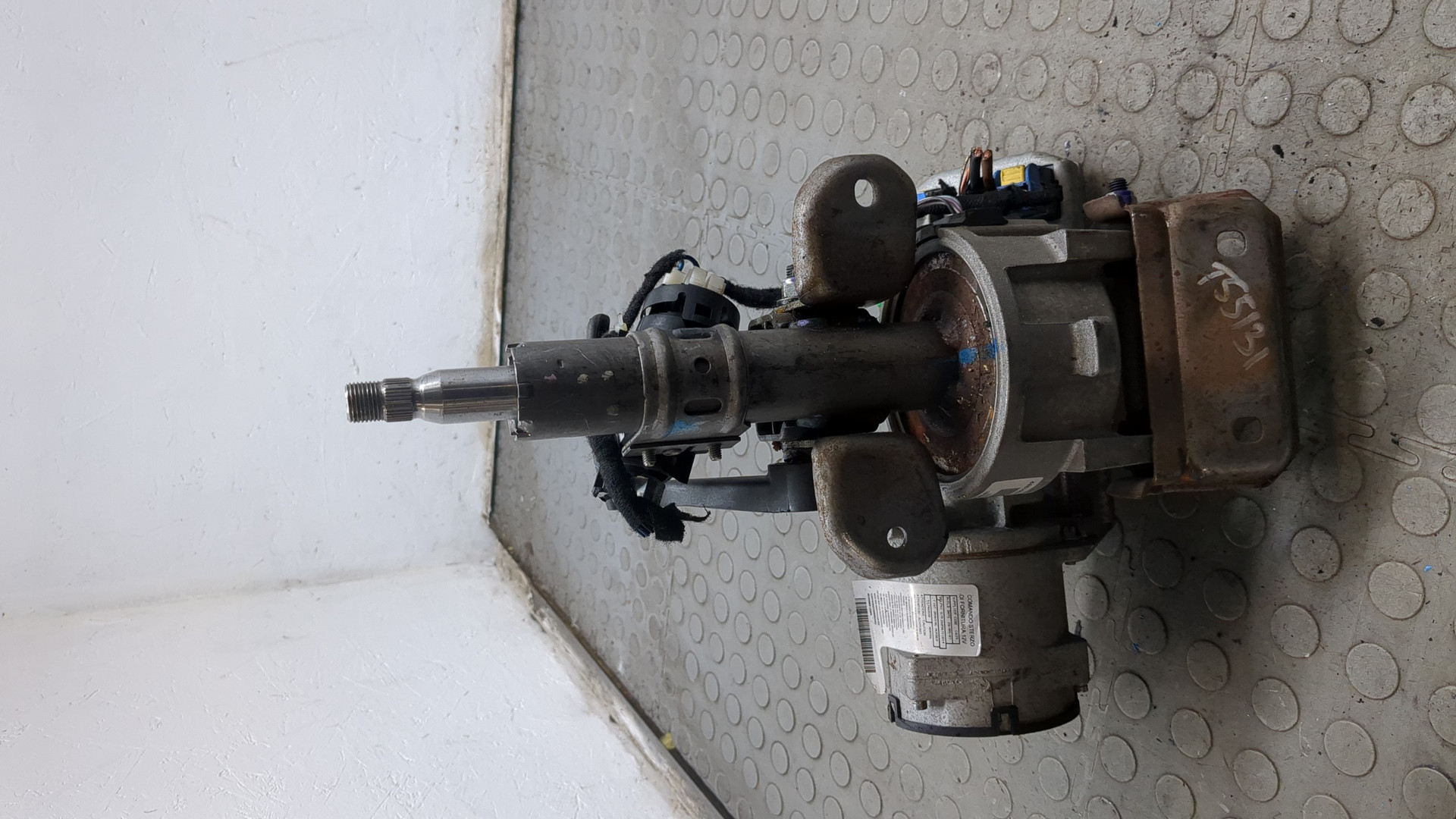 Серводвигатель рулевой рейки