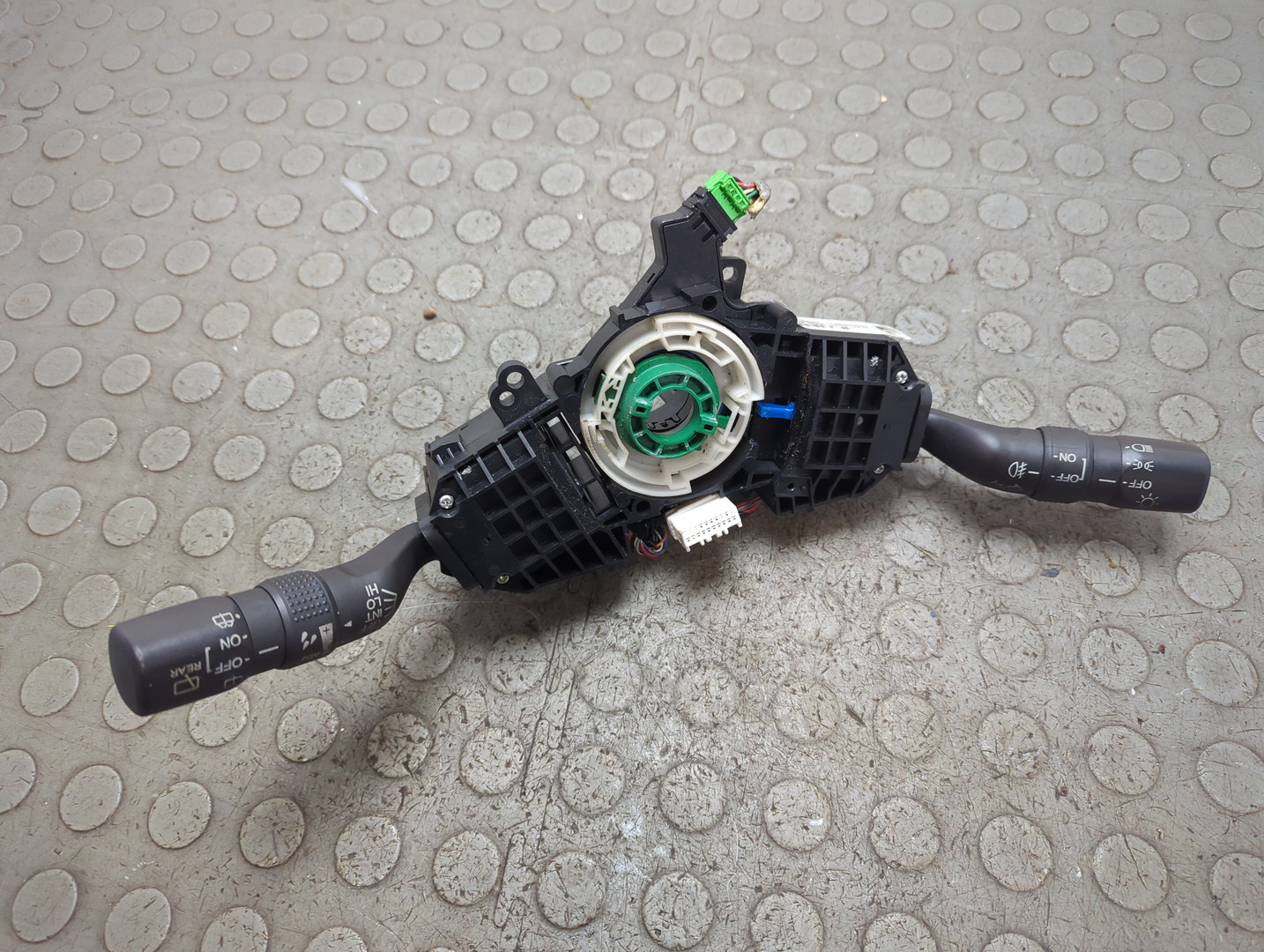 Переключатель подрулевой