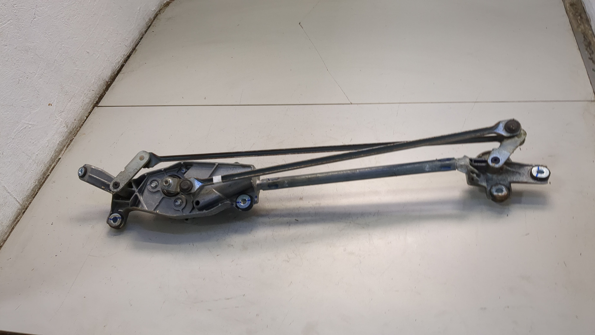 Трапеция стеклоочистителей