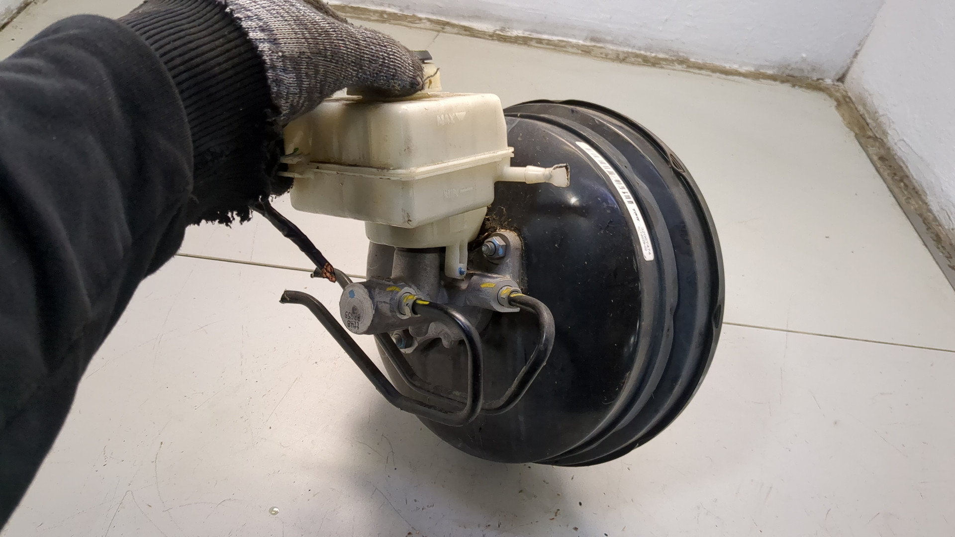 Цилиндр тормозной главный