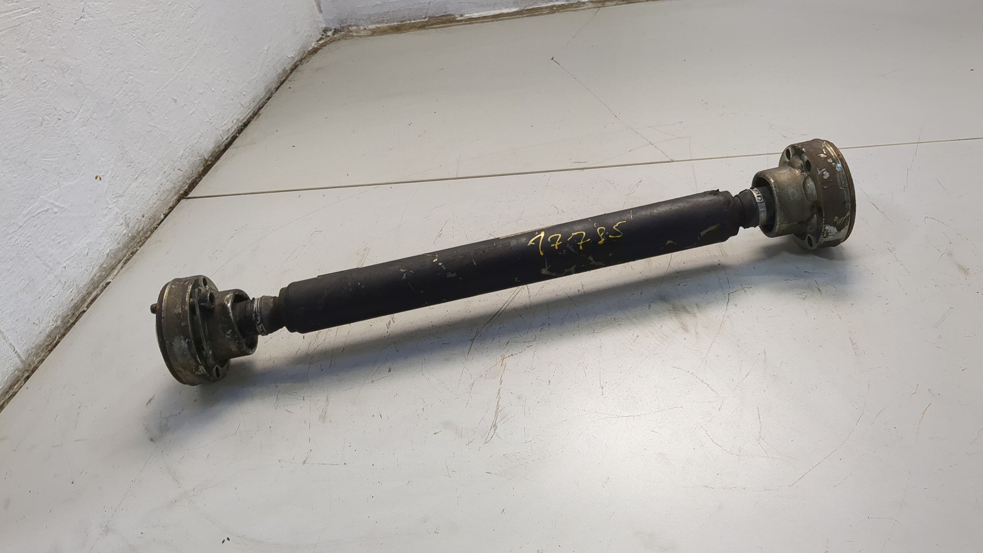 Вал карданный передний