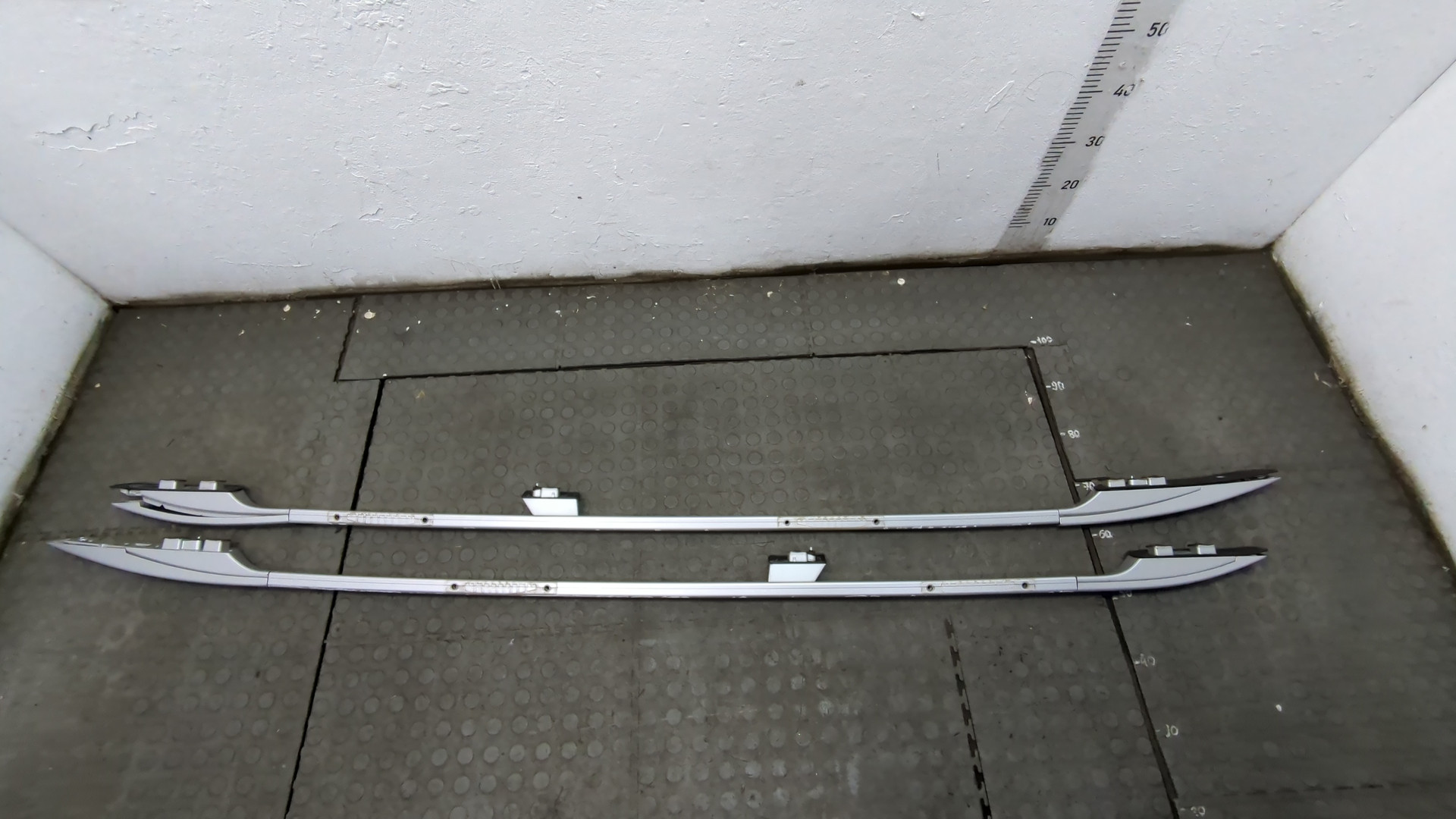 Рейлинги (релинг) к-кт (планки на крышу)