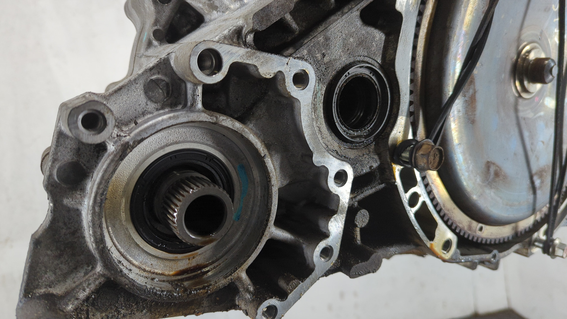 АКПП (автоматическая коробка переключения передач)