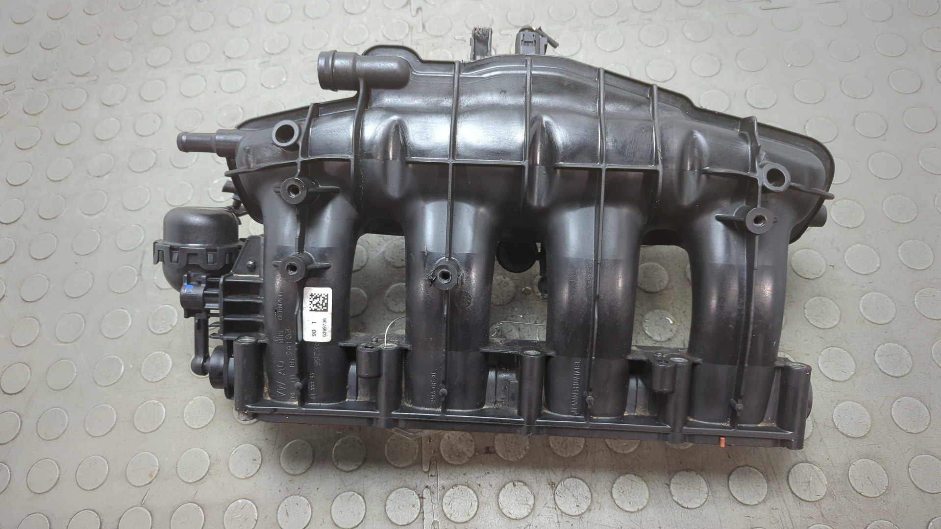 Коллектор впускной