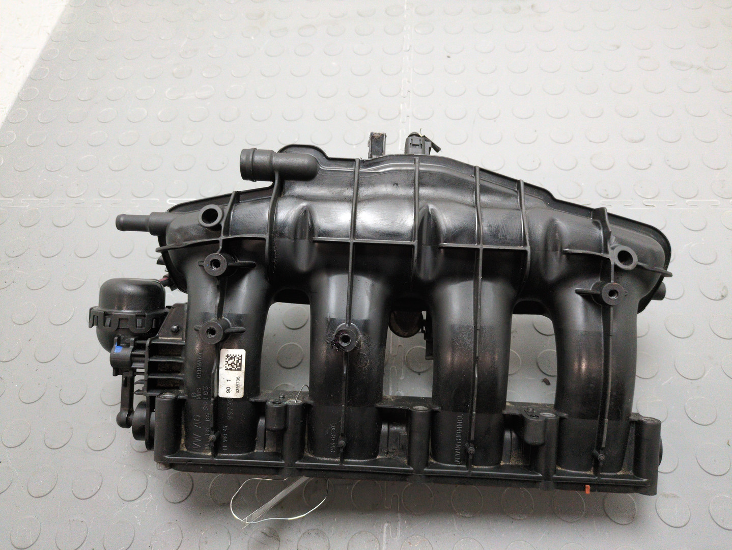 Коллектор впускной