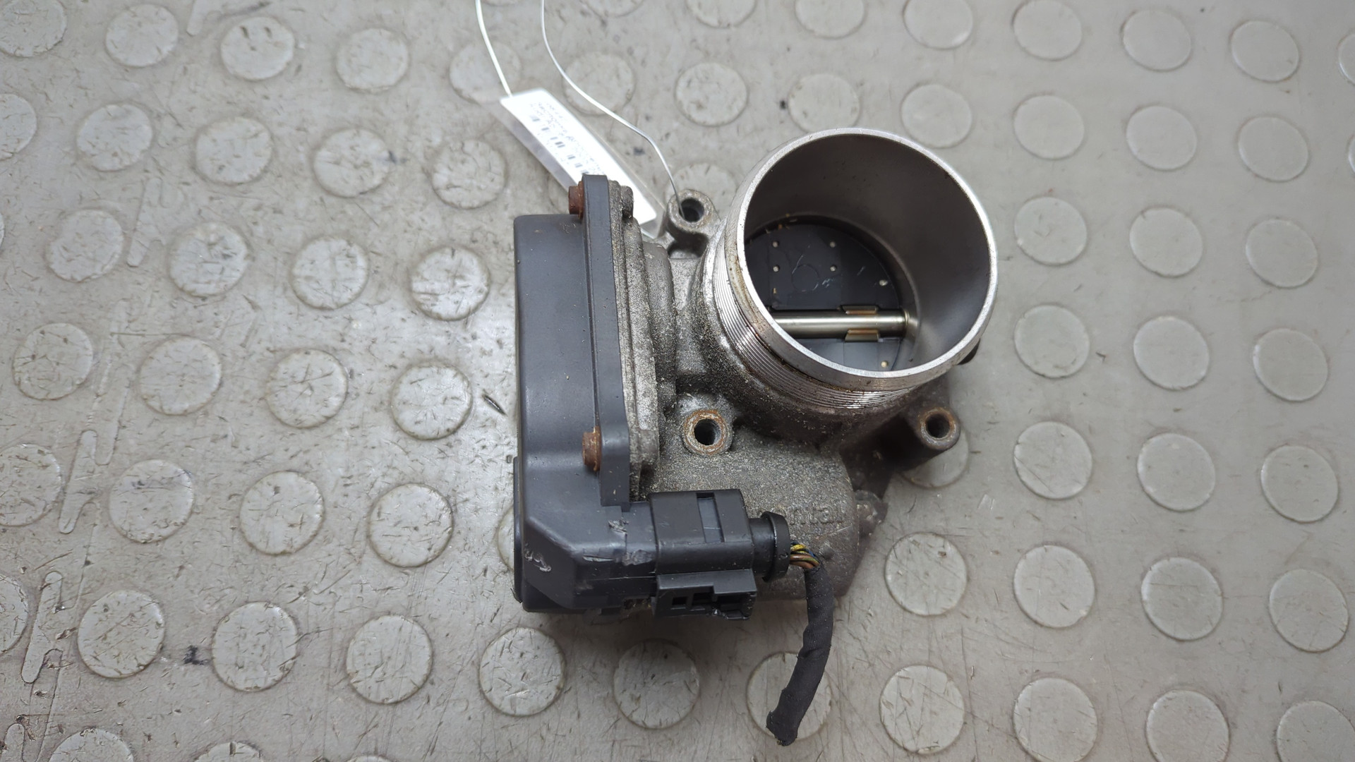 Заслонка дроссельная электрическая