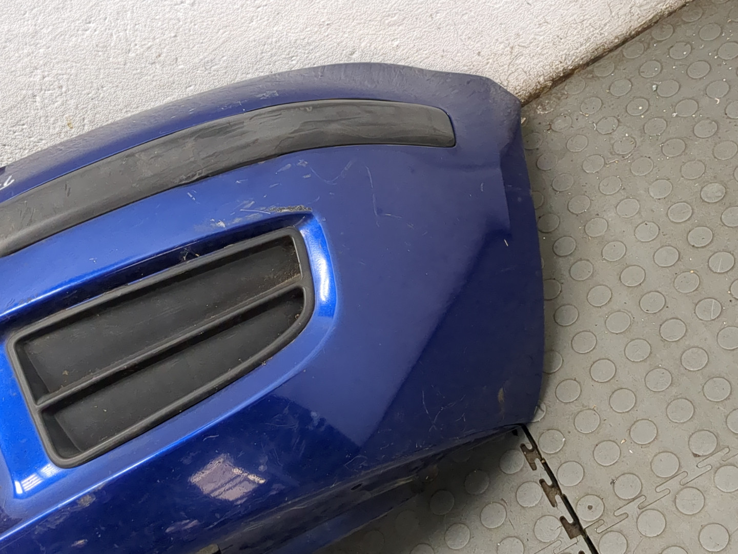 Бампер передний