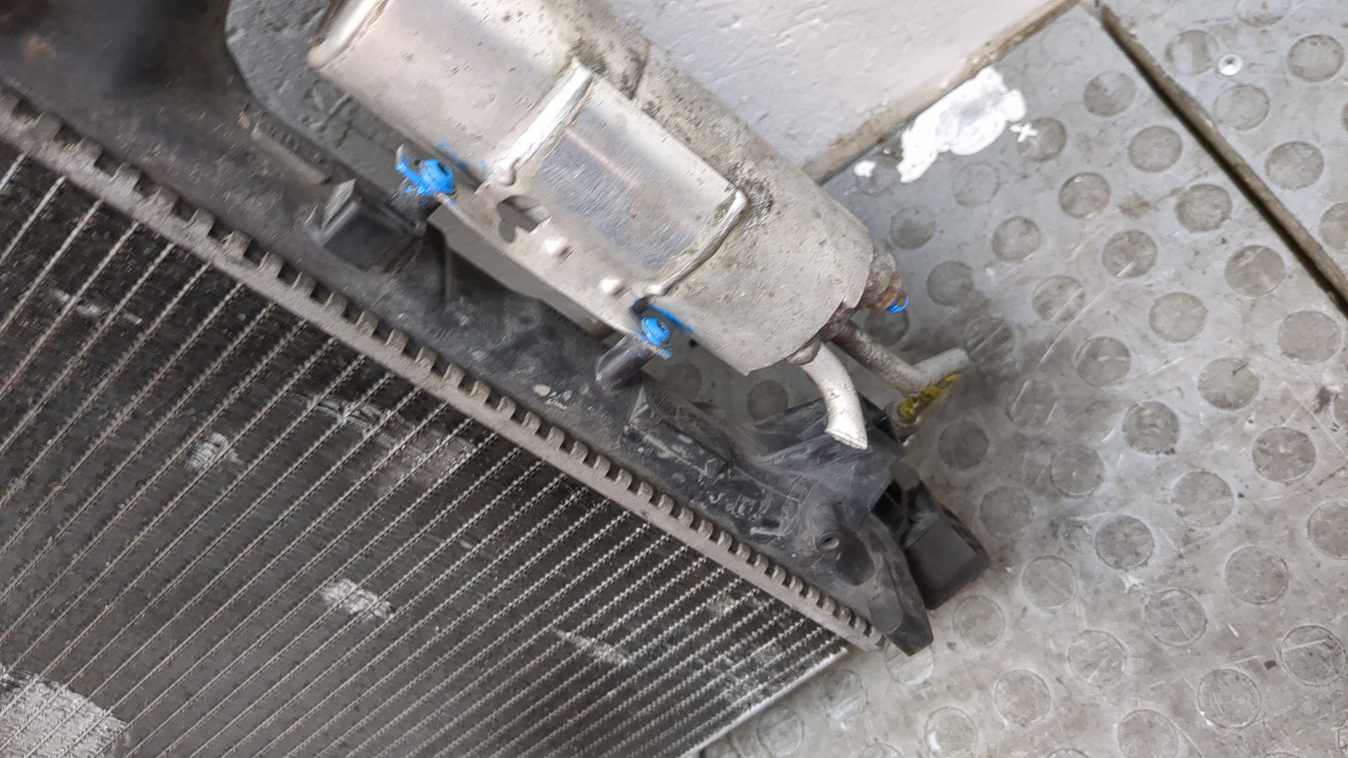 Радиатор охлаждения двигателя основной