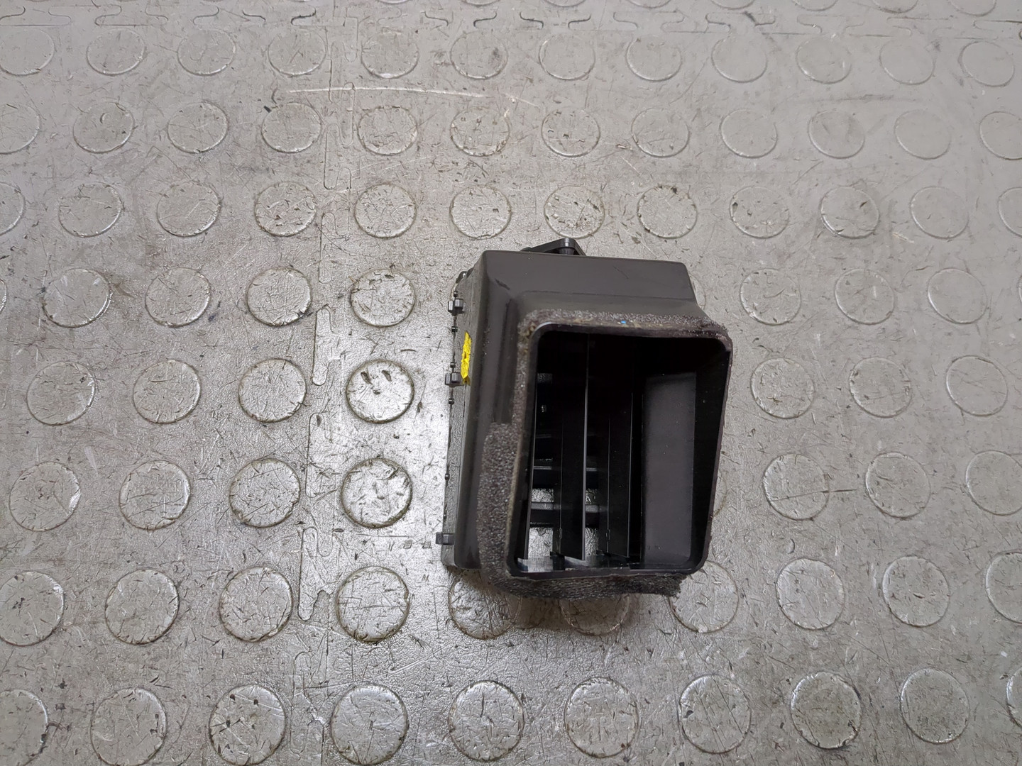 Дефлектор воздушный