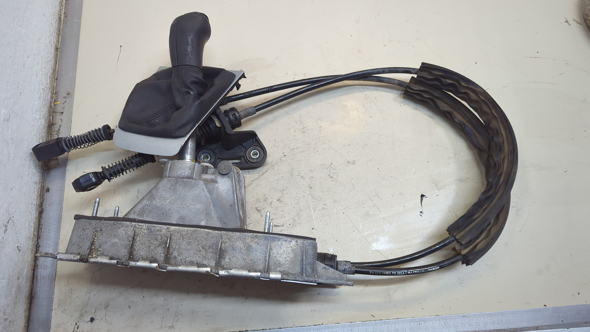 Кулиса МКПП / АКПП