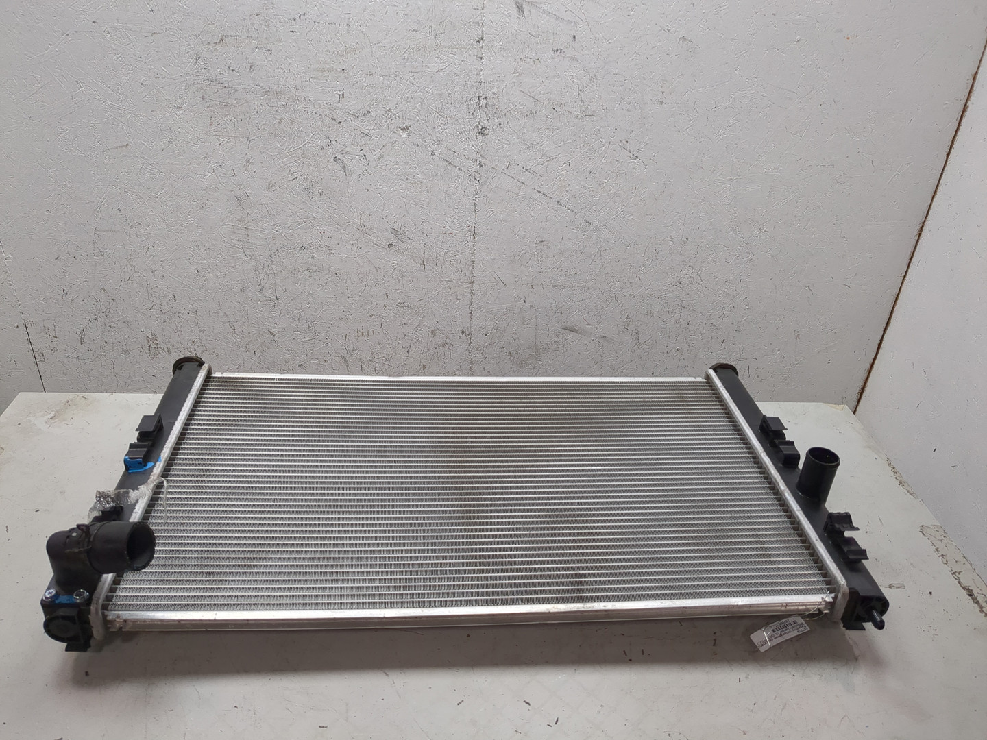 Радиатор охлаждения двигателя основной