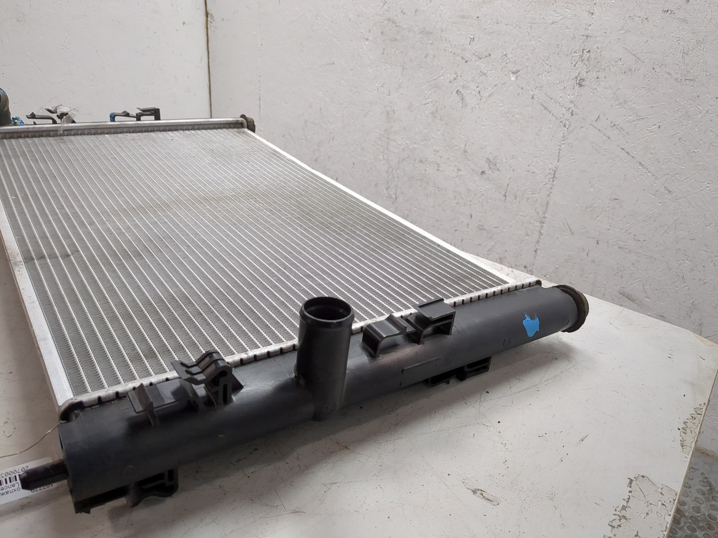 Радиатор охлаждения двигателя основной