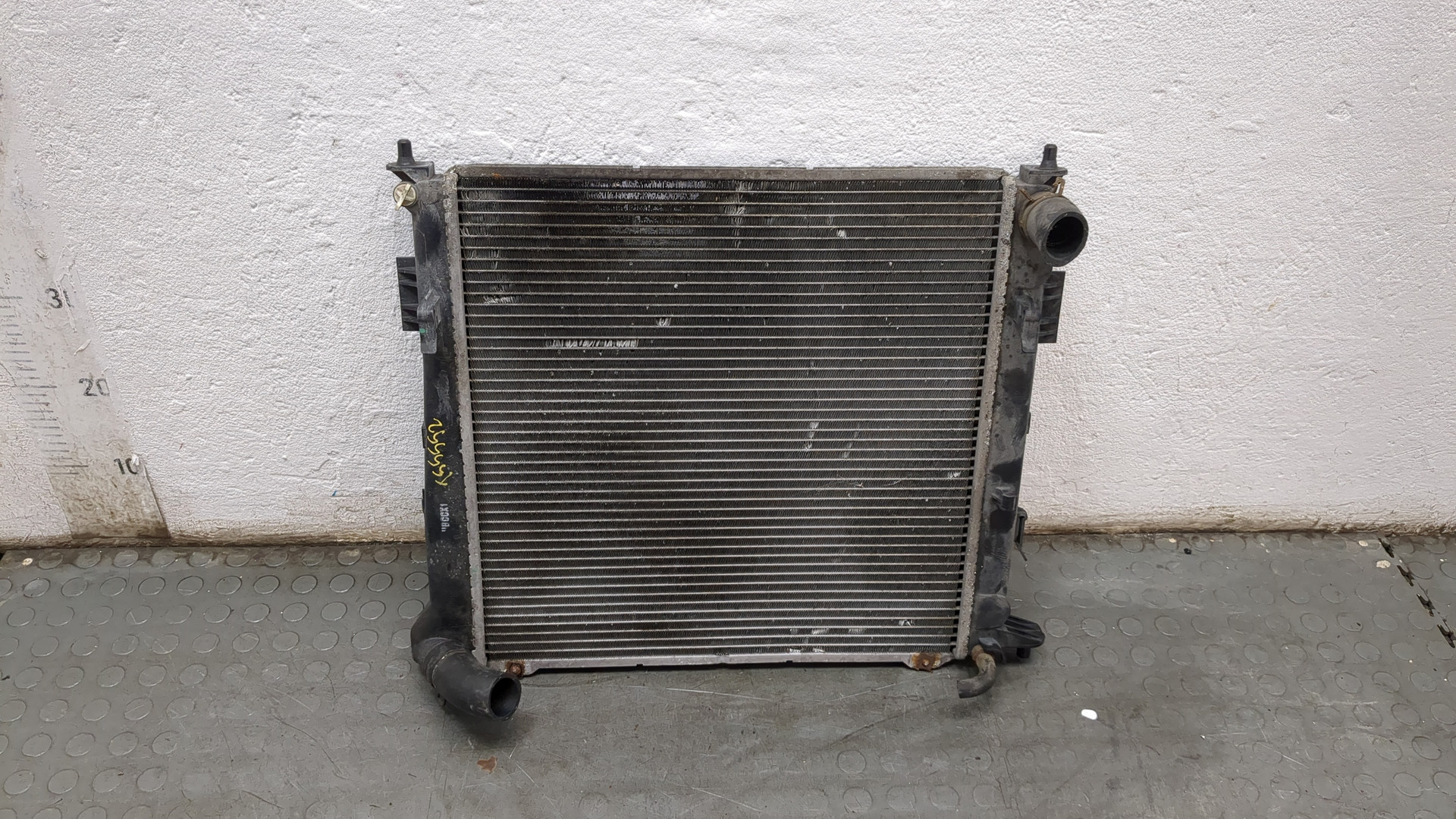 Радиатор охлаждения двигателя основной