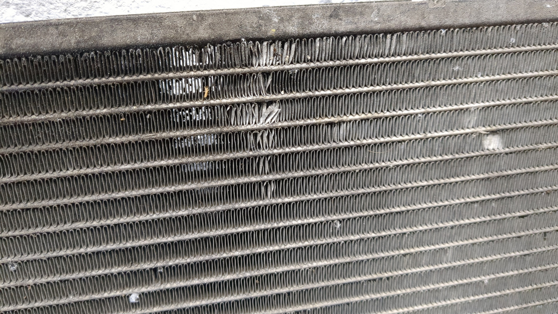 Радиатор охлаждения двигателя основной