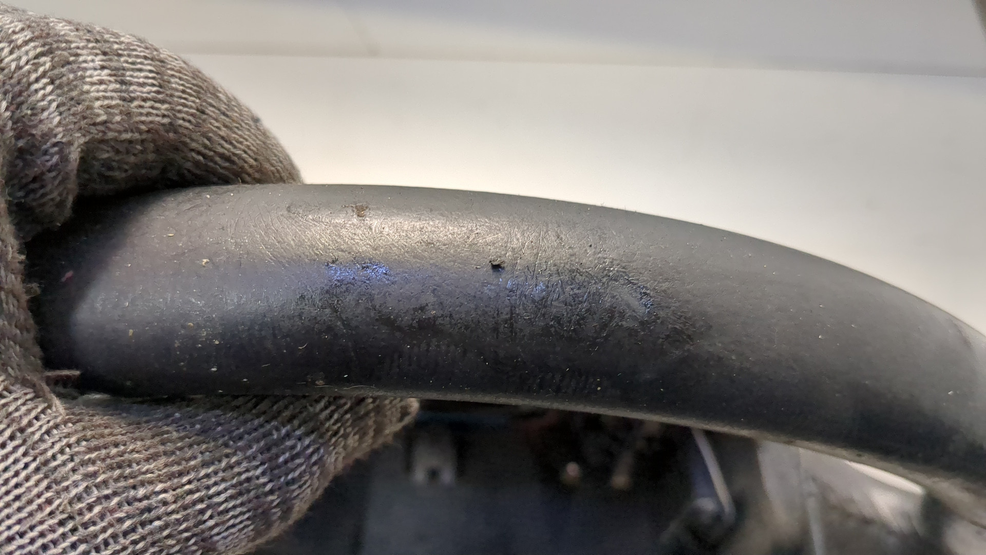 Рулевое колесо (руль)