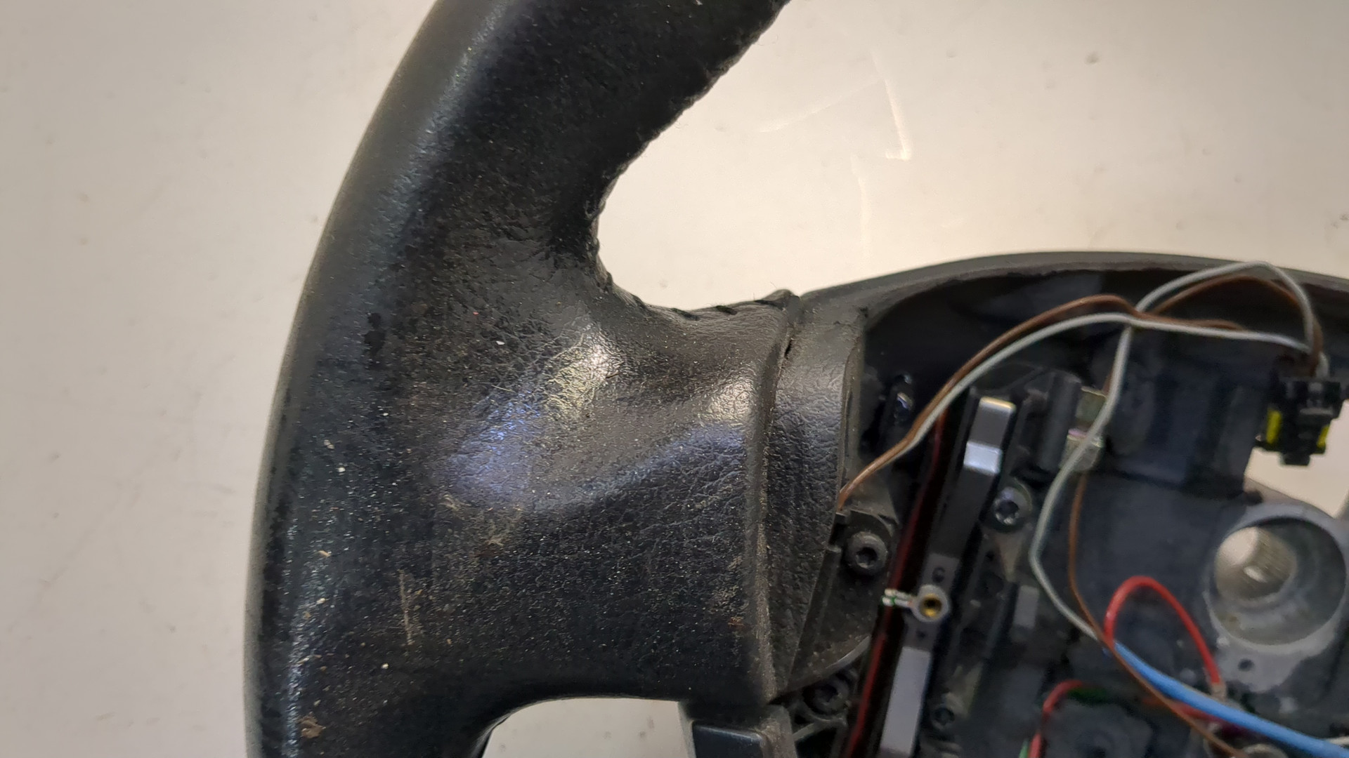 Рулевое колесо (руль)