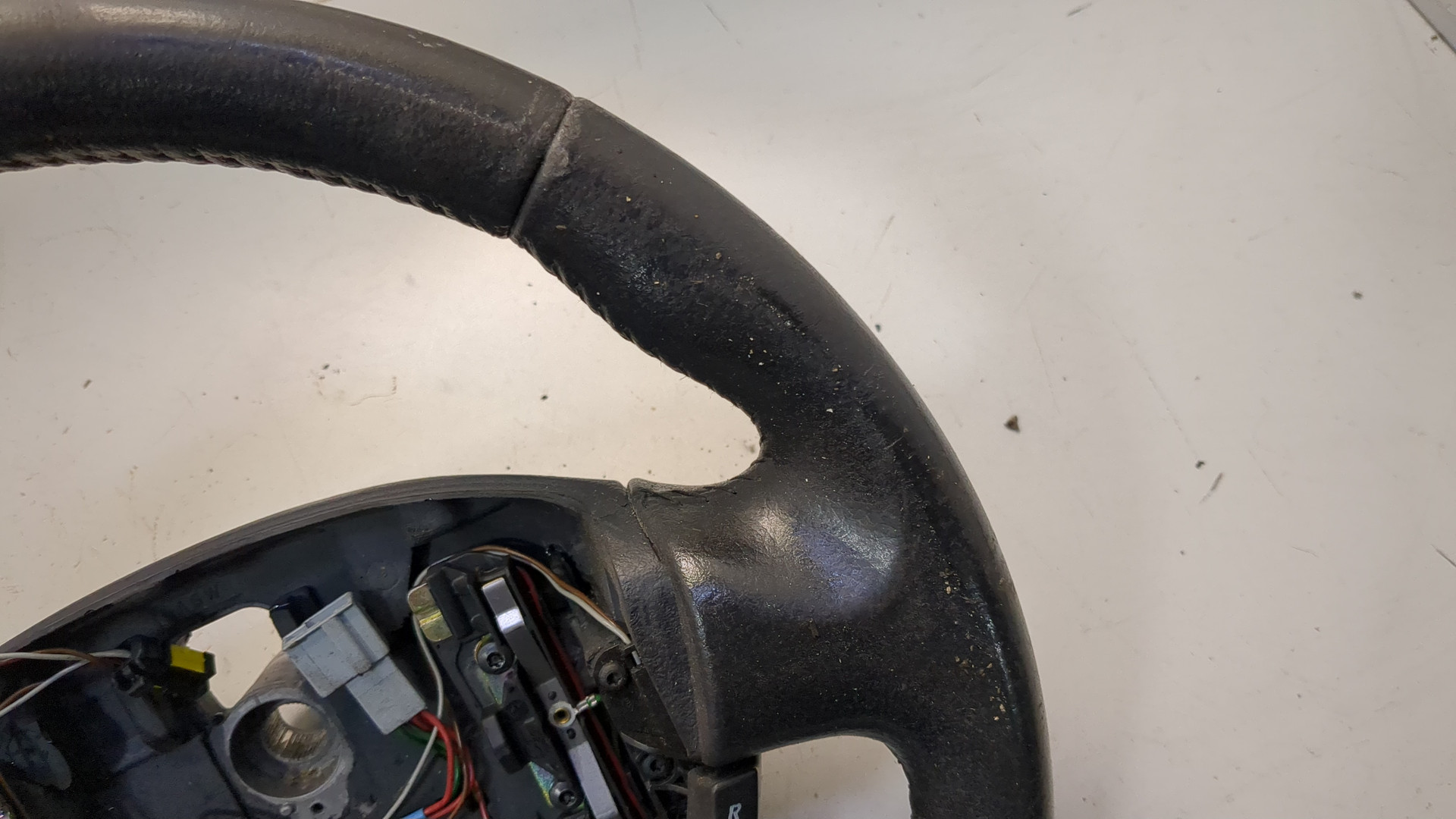 Рулевое колесо (руль)