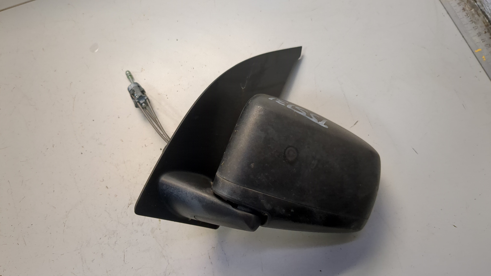 Зеркало левое электрическое