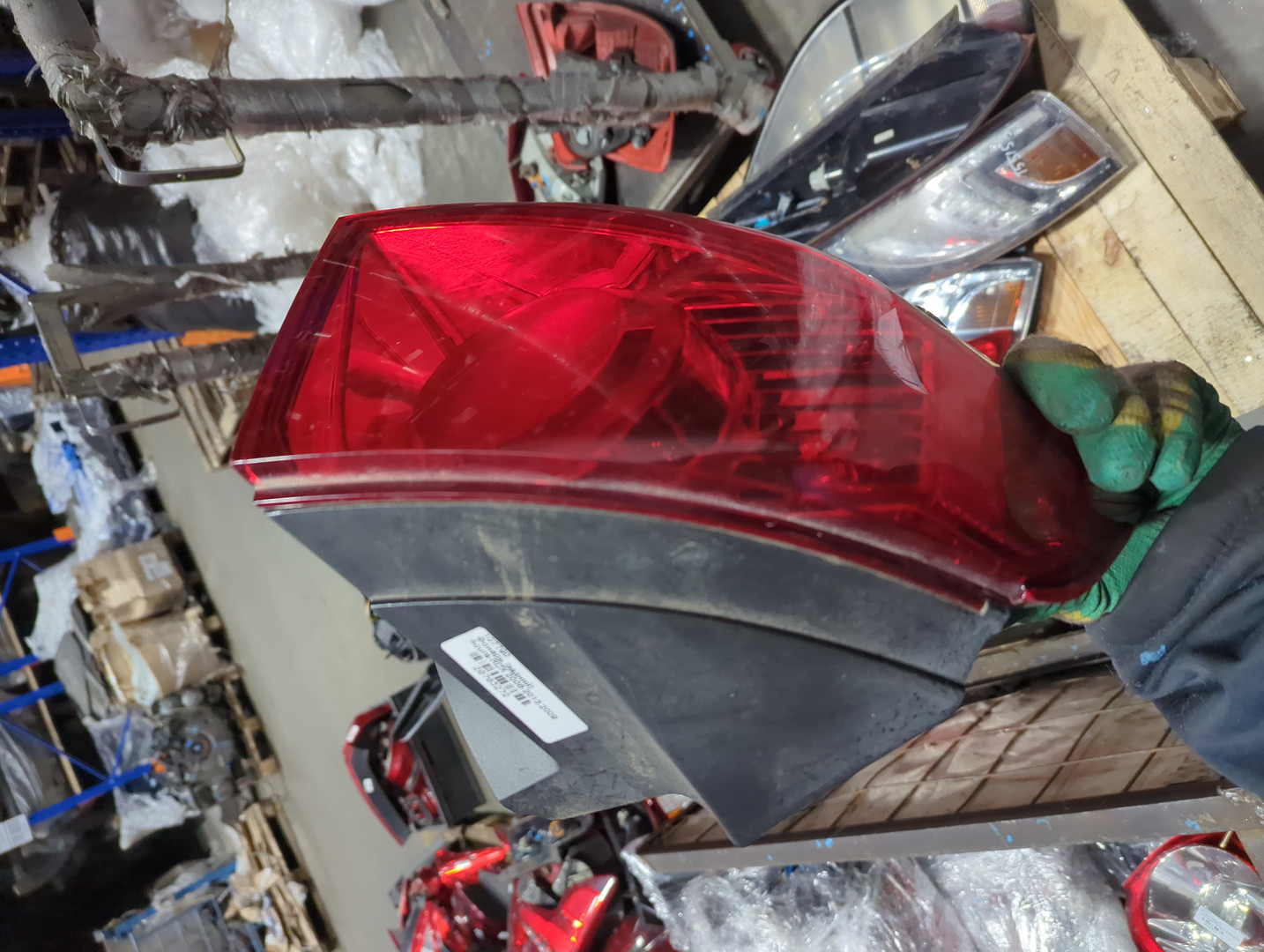 Фонарь задний левый