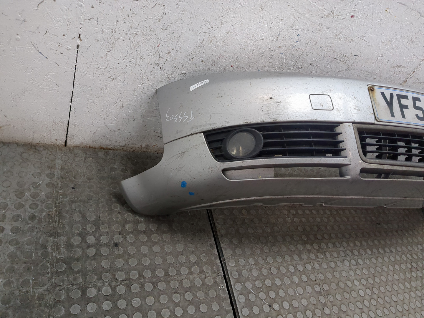 Бампер передний