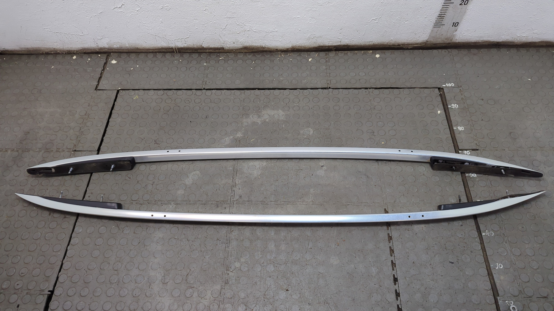 Рейлинги (релинг) к-кт (планки на крышу)