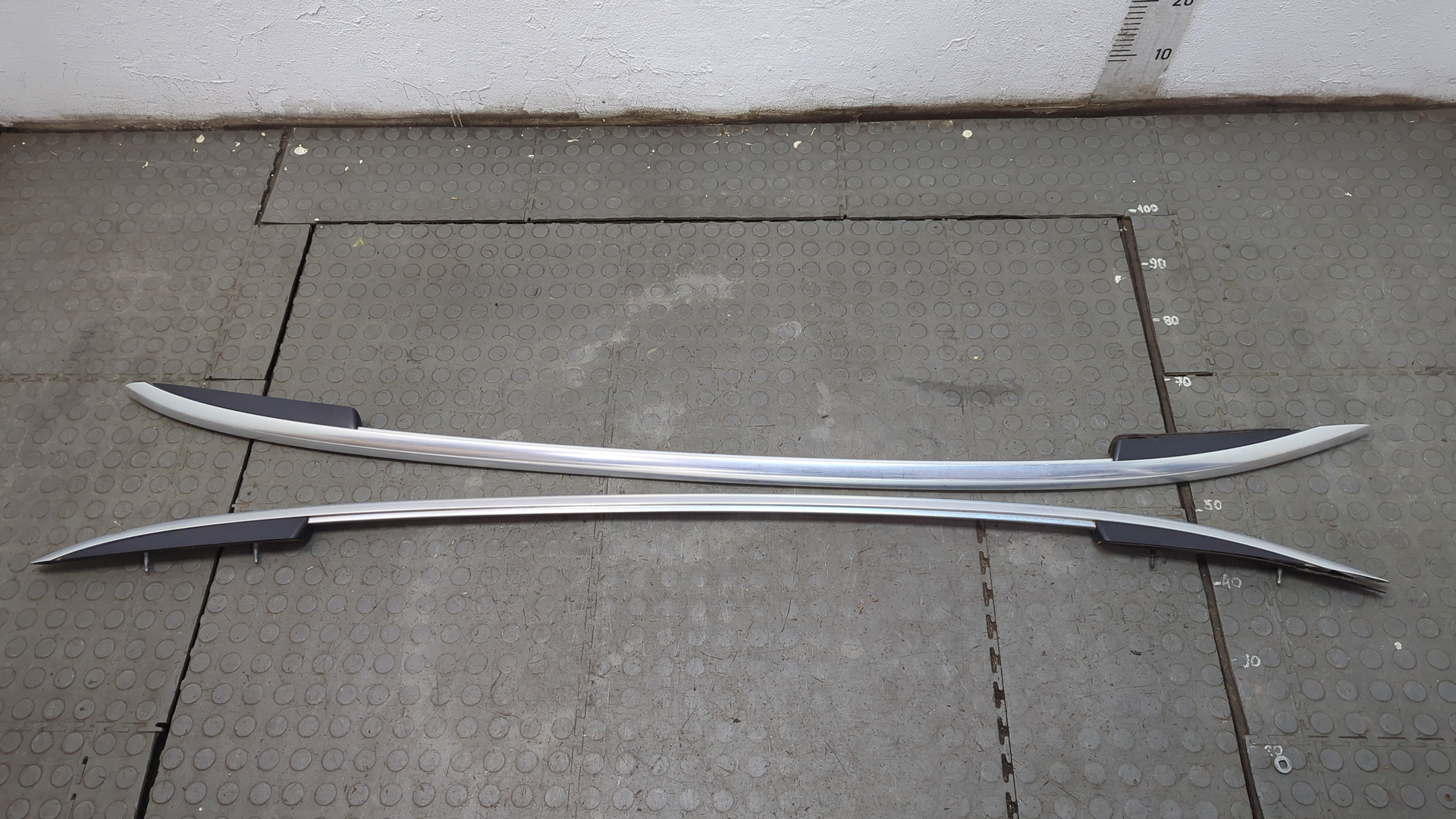 Рейлинги (релинг) к-кт (планки на крышу)