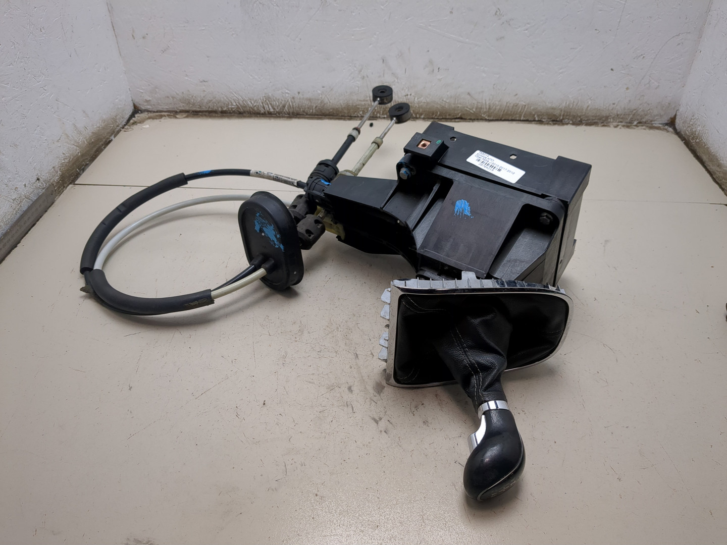 Кулиса МКПП / АКПП