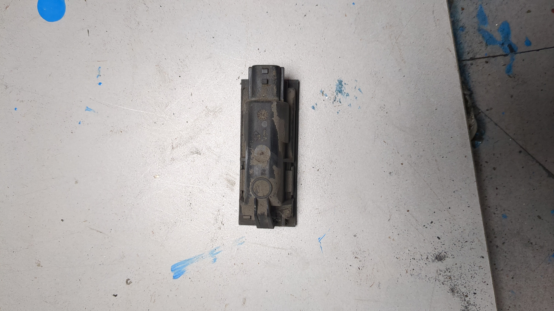 Фонарь подсветки номера