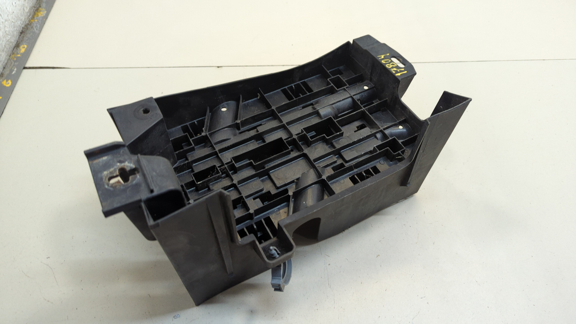 Корпус блока предохранителей