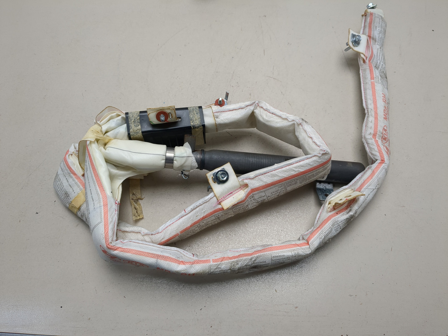 Подушка безопасности боковая (шторка)